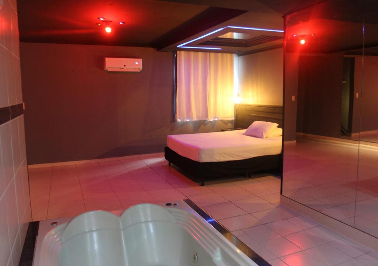 Gran Motel Taguatinga Extérieur photo