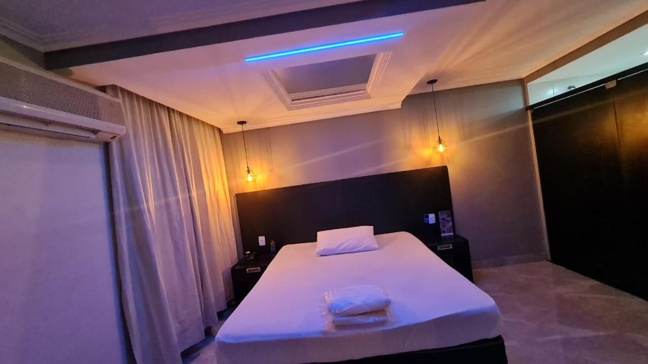 Gran Motel Taguatinga Extérieur photo